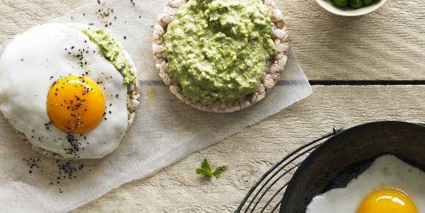 Easy peasy pea purée with fried egg